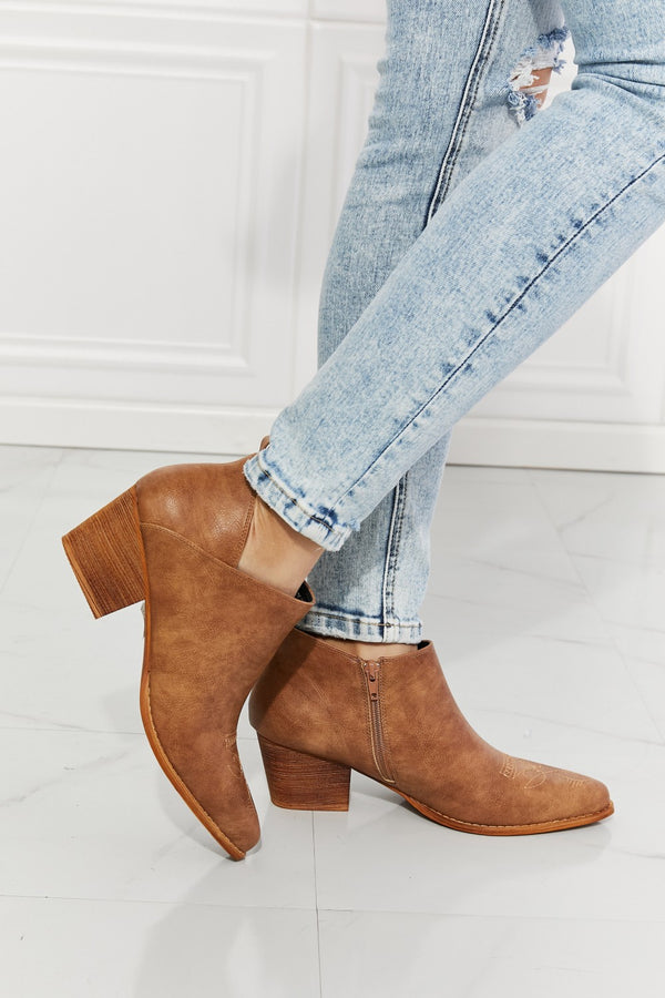 Cowboy Booties in Caramel